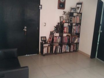 TE IMAGINAS VIVIR EN ESTA LINDA CASA EN  SOLARES ZAPOPAN