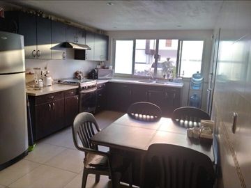 TE IMAGINAS VIVIR EN ESTA LINDA CASA EN  SOLARES ZAPOPAN