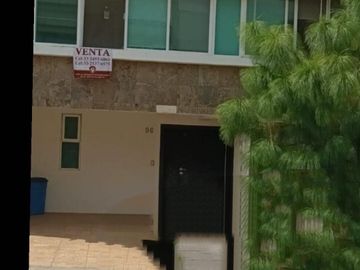 TE IMAGINAS VIVIR EN ESTA LINDA CASA EN  SOLARES ZAPOPAN