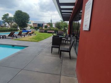 TE IMAGINAS VIVIR EN ESTA LINDA CASA EN  SOLARES ZAPOPAN