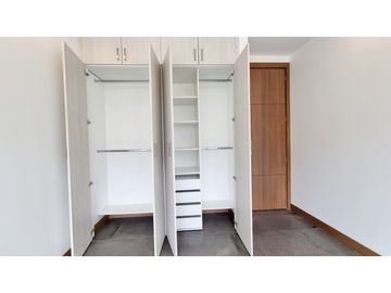 Departamento en Venta 2 Dormitorios - Cumbayá (JOL)