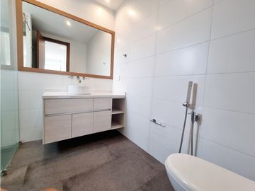 Departamento en Venta 2 Dormitorios - Cumbayá (JOL)