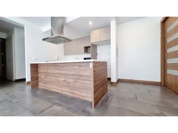 Departamento en Venta 2 Dormitorios - Cumbayá (JOL)