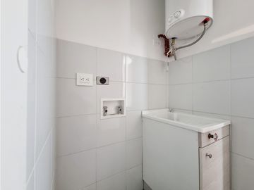 Departamento en Venta 2 Dormitorios - Cumbayá (JOL)