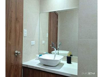 CASA EN VENTA - ARMENIA 2 - PUENTE 9 - VALLE DE LOS CHILLOS
