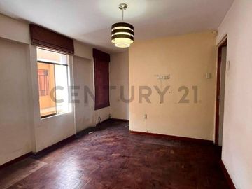 Vendo hermoso chalet en condominio - Cerca de la estación del Metropolitano