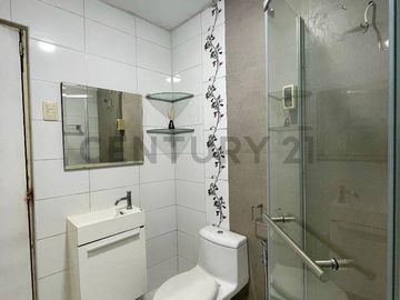 Vendo hermoso chalet en condominio - Cerca de la estación del Metropolitano