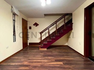 Vendo hermoso chalet en condominio - Cerca de la estación del Metropolitano