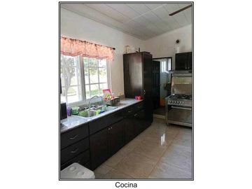 VENTA  HERMOSA CASA EN UN LUGAR PRIVILEGIADO EN SAN CARLOS, SAN JOSÉ