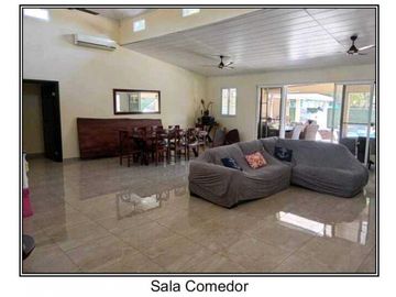 VENTA  HERMOSA CASA EN UN LUGAR PRIVILEGIADO EN SAN CARLOS, SAN JOSÉ