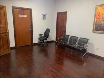 VENTA DE EDIFICIO COMERCIAL EN EL CENTRO DE AGUADULCE