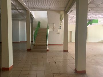 VENTA DE EDIFICIO COMERCIAL EN EL CENTRO DE AGUADULCE