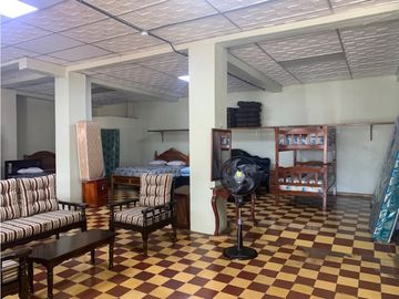 VENTA DE EDIFICIO COMERCIAL EN EL CENTRO DE AGUADULCE
