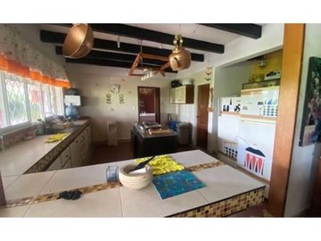 INCOMPARABLE FINCA CON HERMOSA CASA EN DAGUA MUY CERCA A CALI
