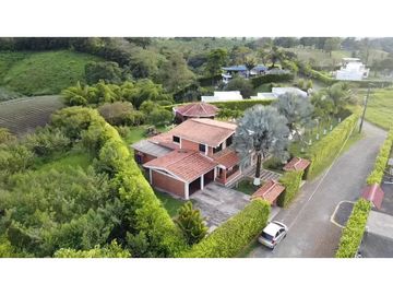 VENDO CASA CAMPESTRE VIA CONDINA PEREIRA