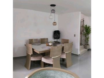 CASA EN VENTA EN JAMUNDI DC W:8193716