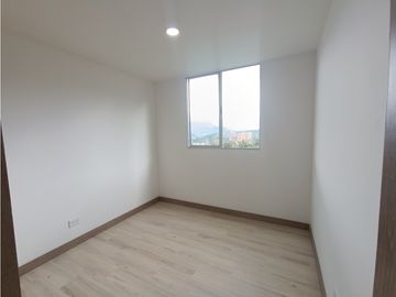 VENTA APARTAMENTO EN CIUDADELA CAMPESTRE - LA ESTRELLA, VISTA CIUDAD.
