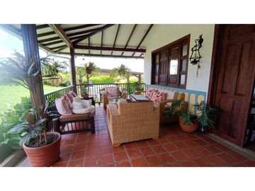 Se vende casa campestre en Montenegro Quindio