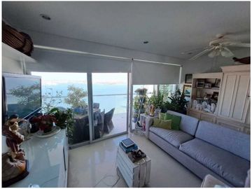 Apartamento Bocagrande sobre la bahia