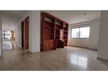 VENDO APARTAMENTO EN PINARES