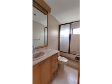 VENDO APARTAMENTO EN PINARES