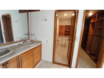 VENDO APARTAMENTO EN PINARES