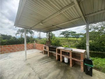 SE VENDE CASA CAMPESTRE SECTOR MORELIA