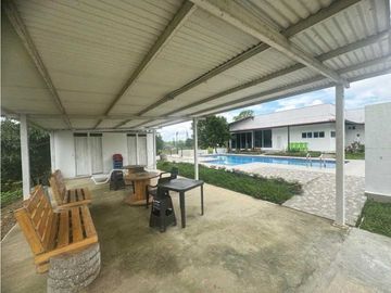SE VENDE CASA CAMPESTRE SECTOR MORELIA