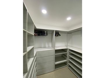 ALQUILO CASA AMOBLADA  SECTOR PINARES ALTO COD 7653468