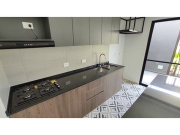 VENDO CASA EN EL SECTOR DE LA MACARENA DOSQUEBRADAS COD 8010922