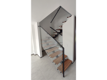 VENDO CASA EN EL SECTOR DE LA MACARENA DOSQUEBRADAS COD 8010922