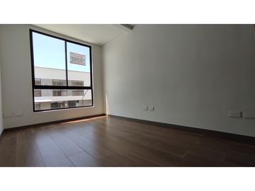 VENDO CASA EN EL SECTOR DE LA MACARENA DOSQUEBRADAS COD 8010922
