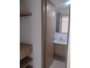 VENDO APARTAMENTO SECTOR LA POPA
