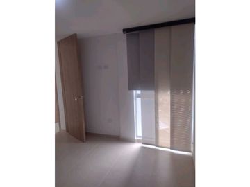 VENDO APARTAMENTO SECTOR LA POPA