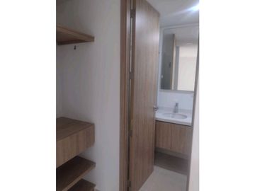 VENDO APARTAMENTO SECTOR LA POPA