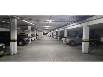 SE VENDE COMODA CASA EN EL SECTOR DE LA AV SUR
