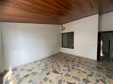 ALQUILO CASA SECTOR CIRCUNVALAR PEREIRA
