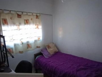 VENDO CHALET DE ESTILO EN LA PERLA A METROS DE LA PLAYA