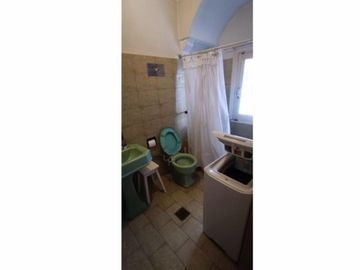 VENDO CHALET DE ESTILO EN LA PERLA A METROS DE LA PLAYA