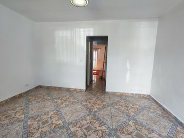 Departamento de dos ambientes a la venta en San Miguel