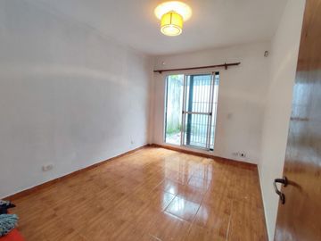 Departamento de dos ambientes a la venta en San Miguel