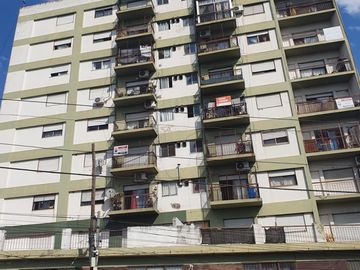 DEPTO. 3 AMB. CONTRAFRENTE. PALOMAR
