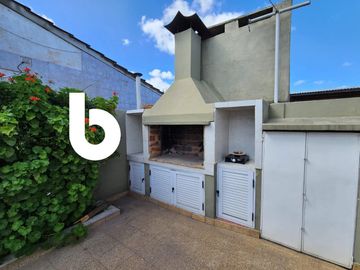 Venta Casa Céntrica  Gral Rodríguez