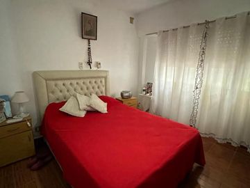 Villa Tesei: Casa 4 ambientes y lote de 511 m2.