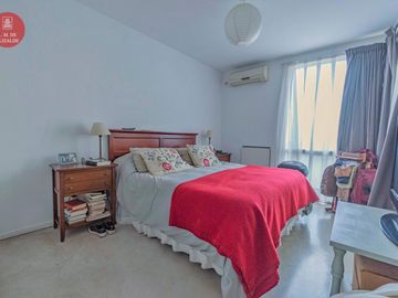 Maipú al 300 - Amplio 2 amb con balcón terraza - Venta - San Isidro