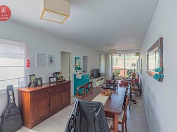 Maipú al 300 - Amplio 2 amb con balcón terraza - Venta - San Isidro