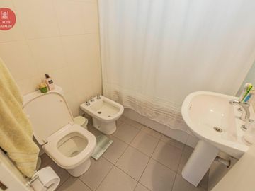 Maipú al 300 - Amplio 2 amb con balcón terraza - Venta - San Isidro