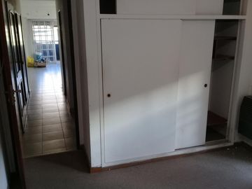 DEPARTAMENTO DE 2 AMBIENTES EN BALLESTER.