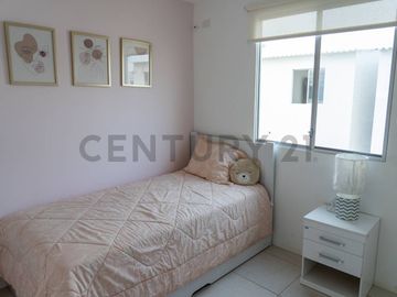 Venta Casas de Estreno, 3 Dorm en Urb. Paseo del Sol, Vía a la Costa