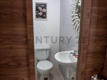 Venta Casas de Estreno, 3 Dorm en Urb. Paseo del Sol, Vía a la Costa